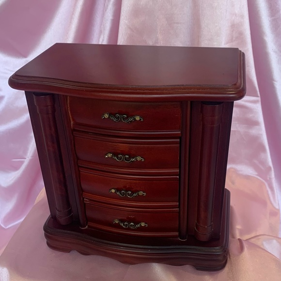 Vintage y2k Cherry Wood Jewelry Box Holder